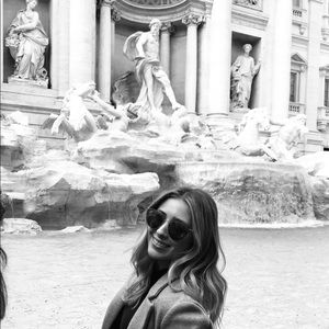 Meet your Posher, Erika